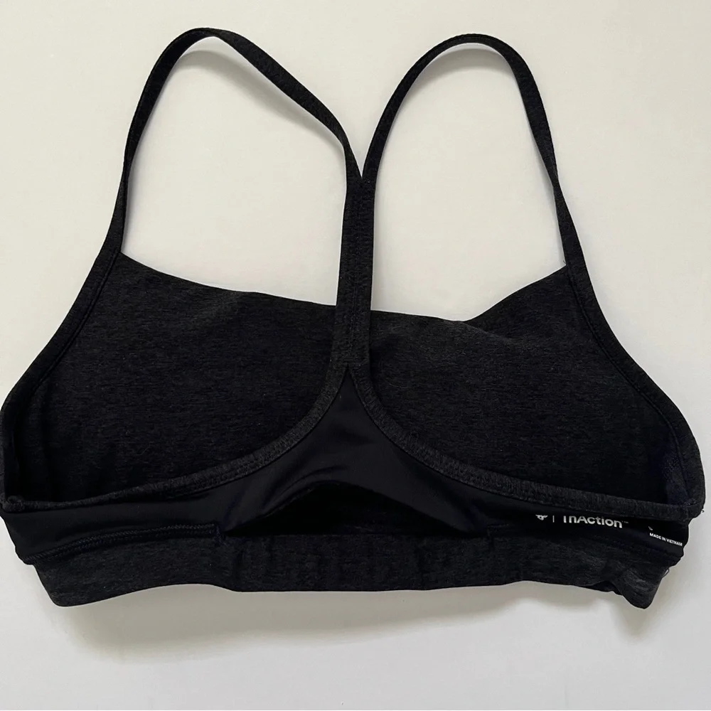 Aritzia TnAction TnaLIFE Perform Sports Bra Heathered Charcoal Gray Workout Sz S - Picture 9 of 11